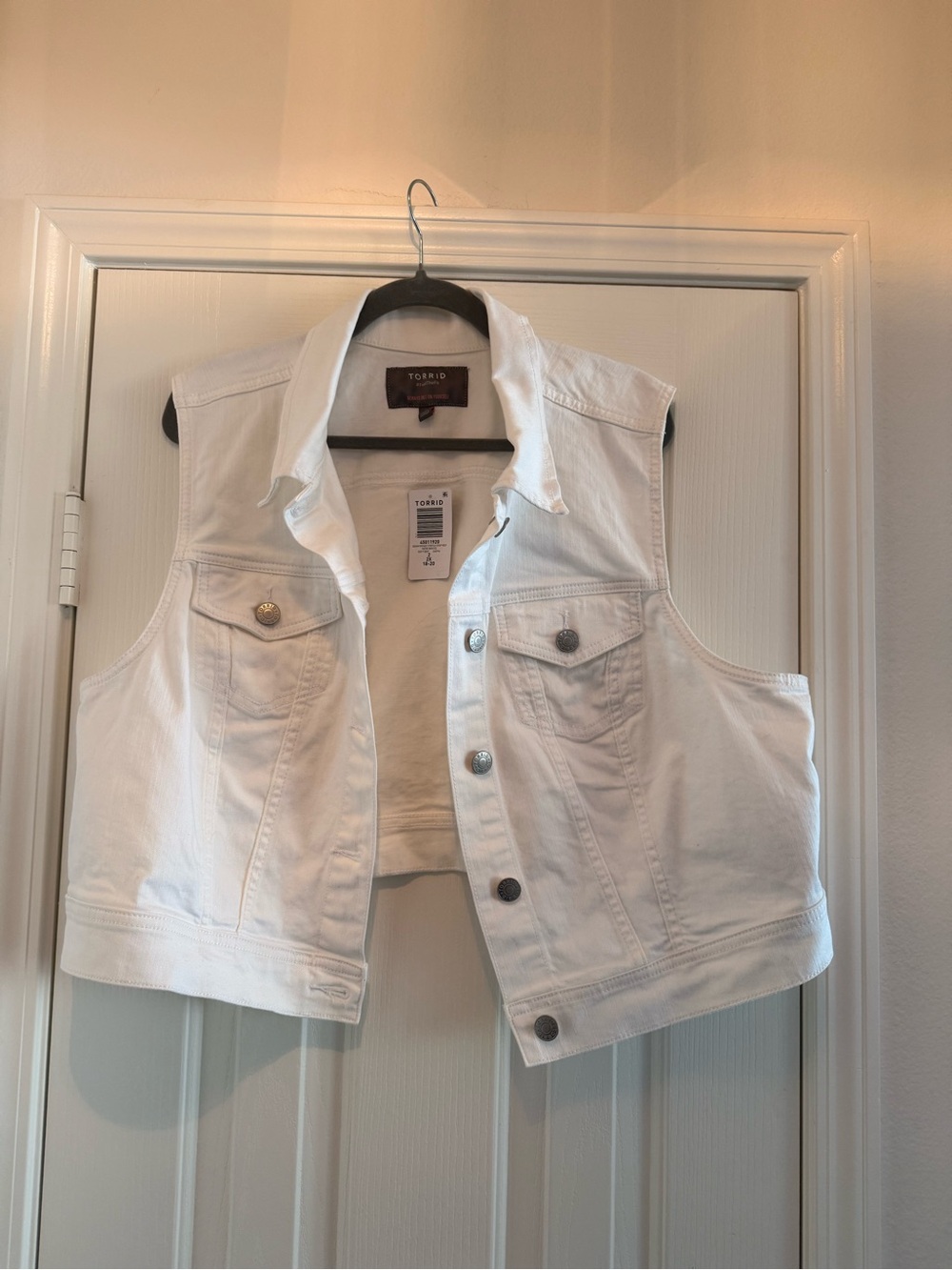 torrid White Denim Sleeveless Trucker Vest